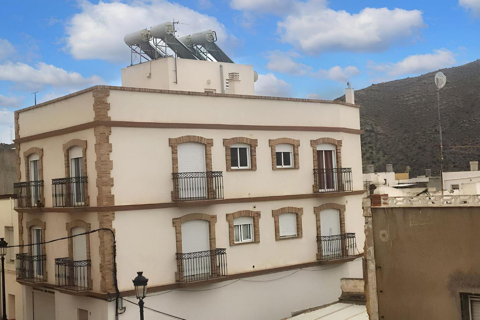 Spacious Apartment With Mountain View In Tabernas, 99 Sqm Kültér fotó
